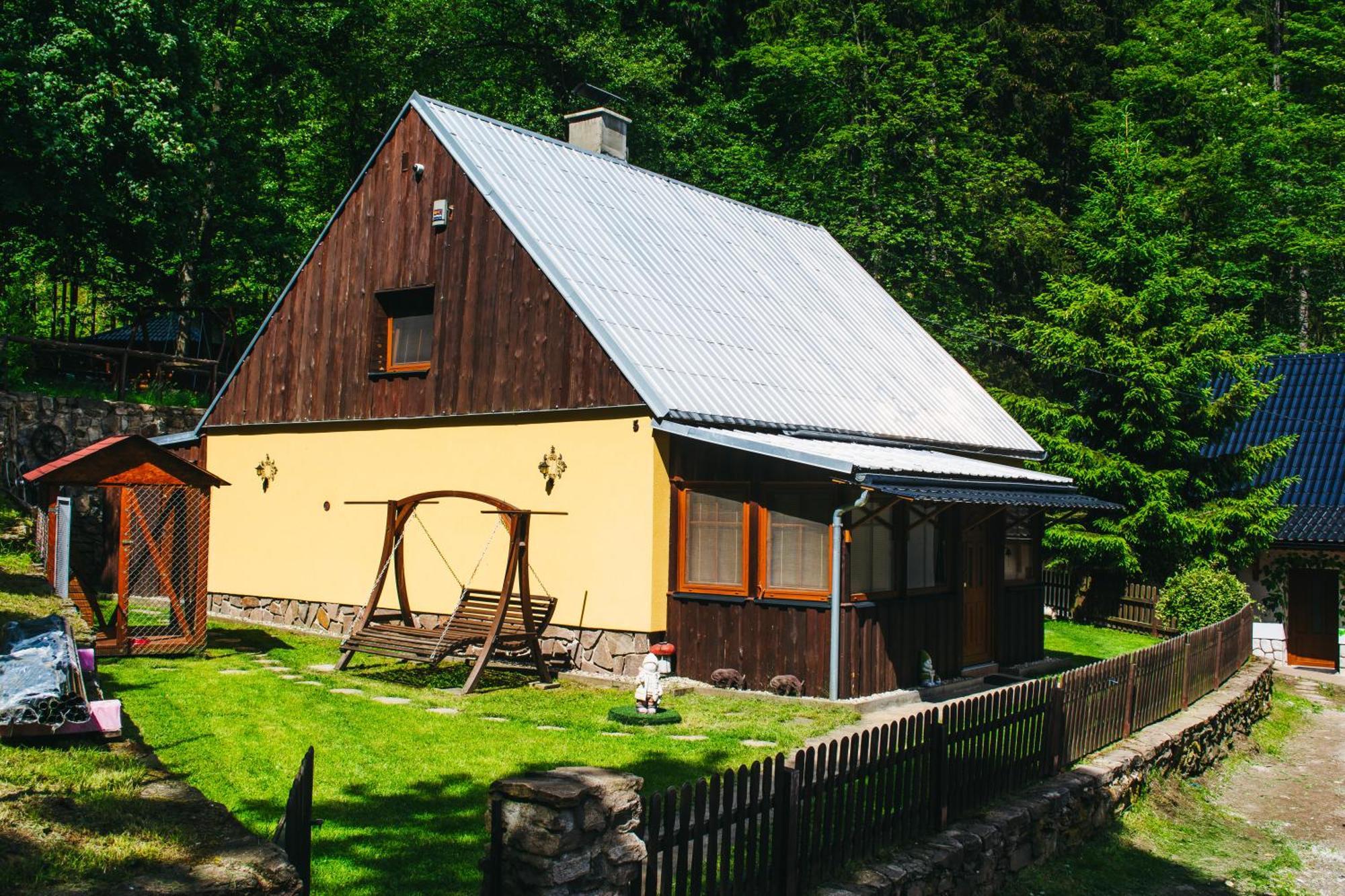 Chata Pohadka- "Lesni Udoli" Perstejn Exterior photo